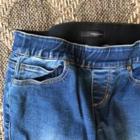 Maurices jeggings - Picture 3 of 4